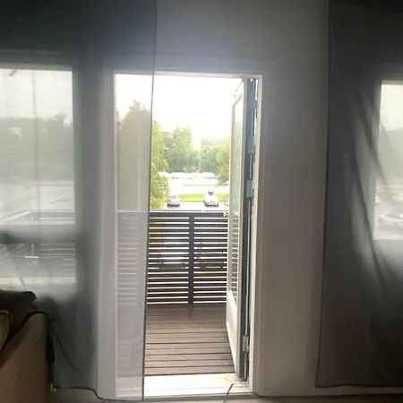 Spacious Next To Metro, Beach, Shopping Centre Helsinky
